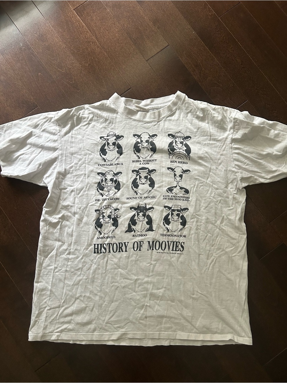 Vintage 1992 History of Movies (Moovies) Humerous Cow Graphic T-Shirt
